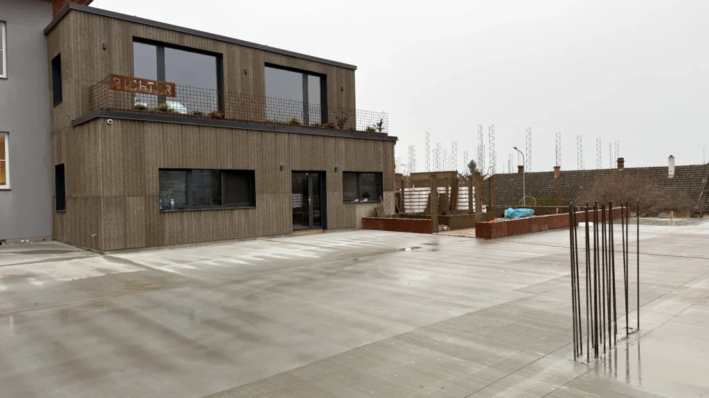 RICHTER.ceo - stavba firemního areálu